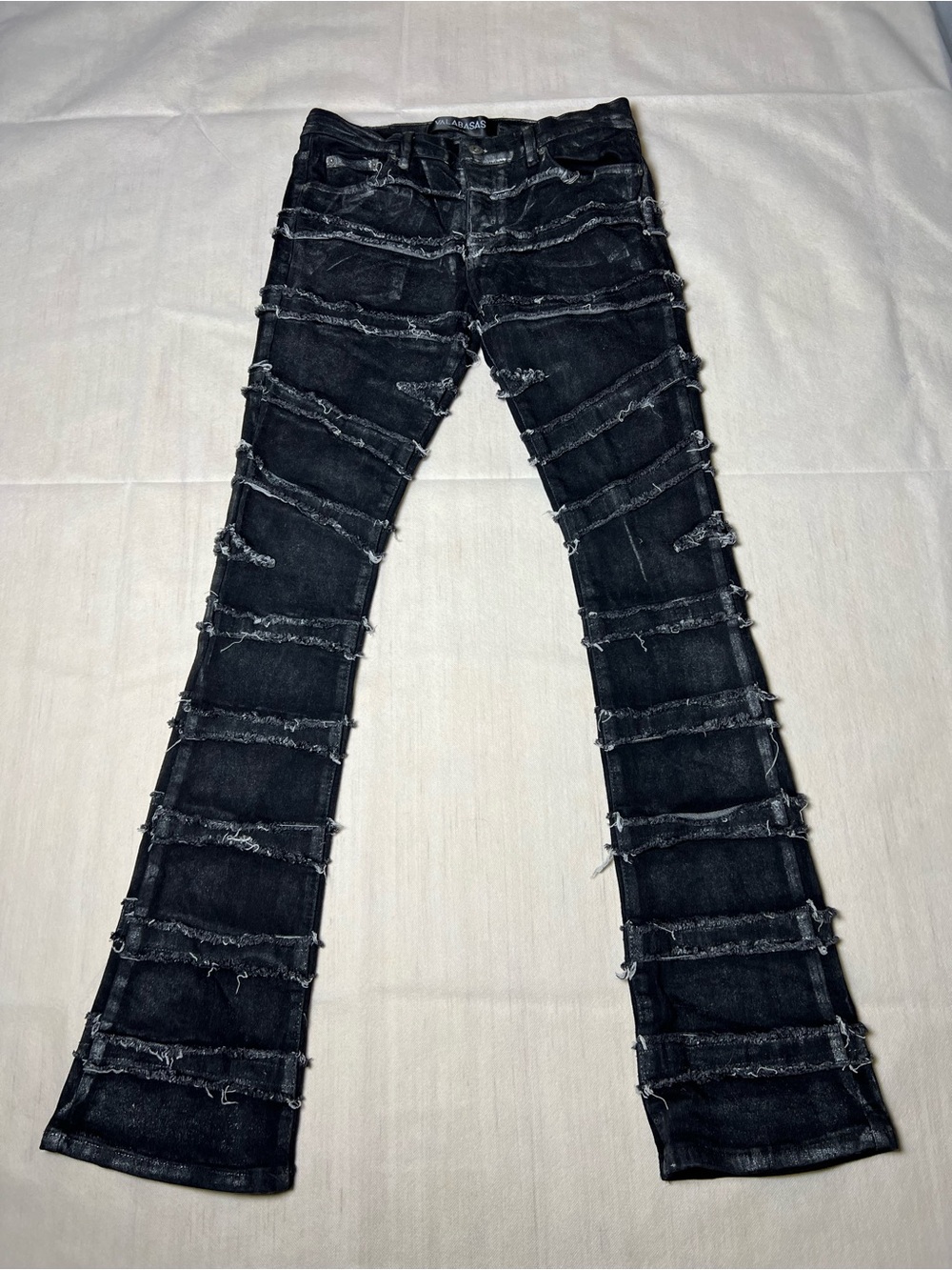 Valabasas black distressed jeans size 30
